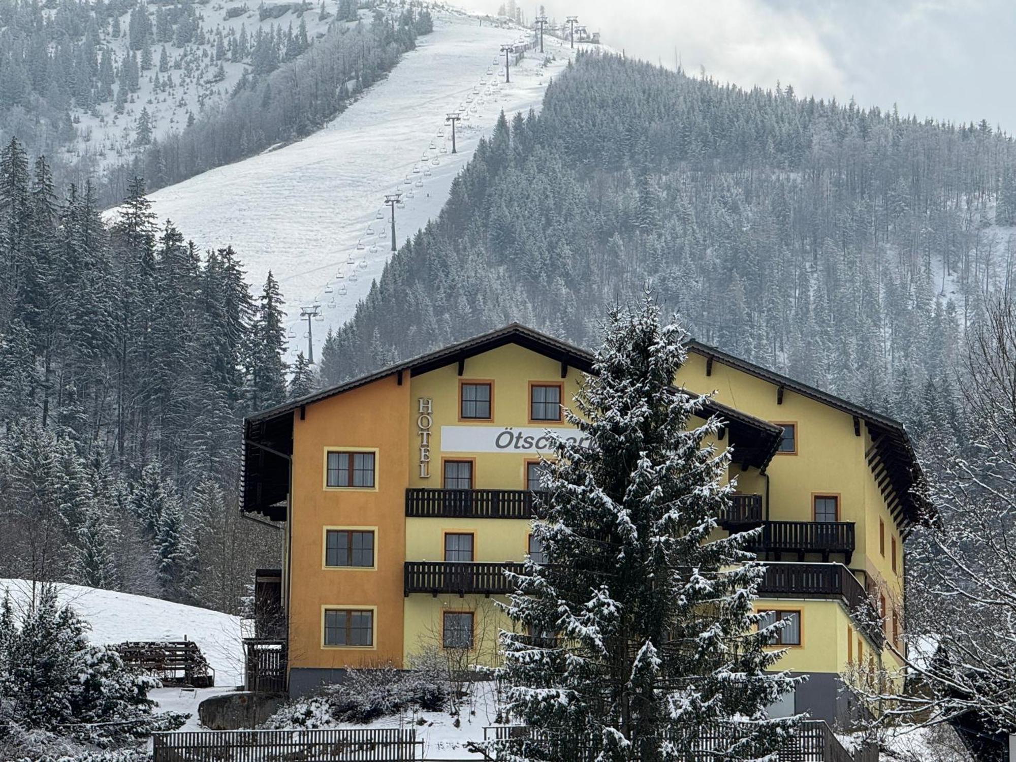 Hotel Oetscherblick Lackenhof Exterior photo